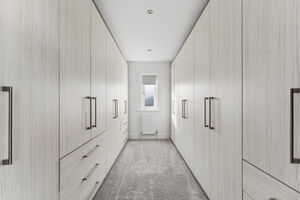 Photo 90- click for photo gallery